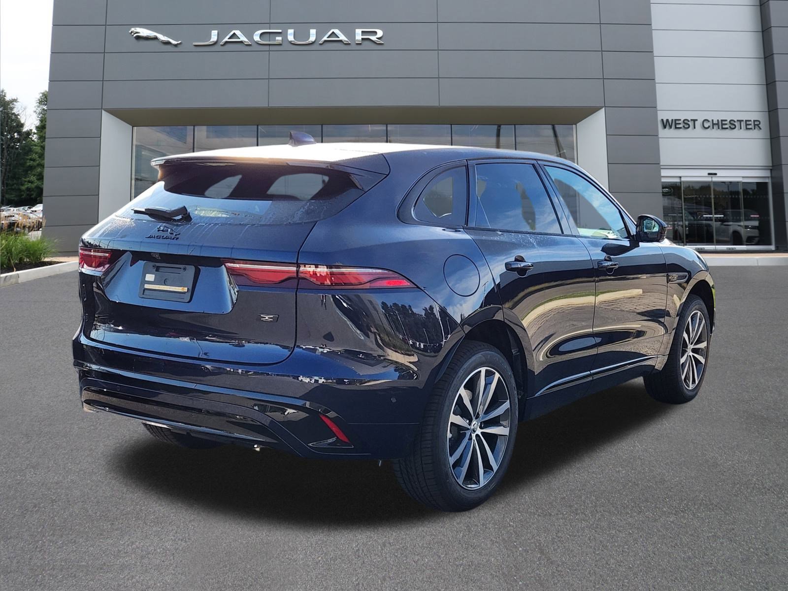 2026 Jaguar F-PACE P250 R-Dynamic S photo 4