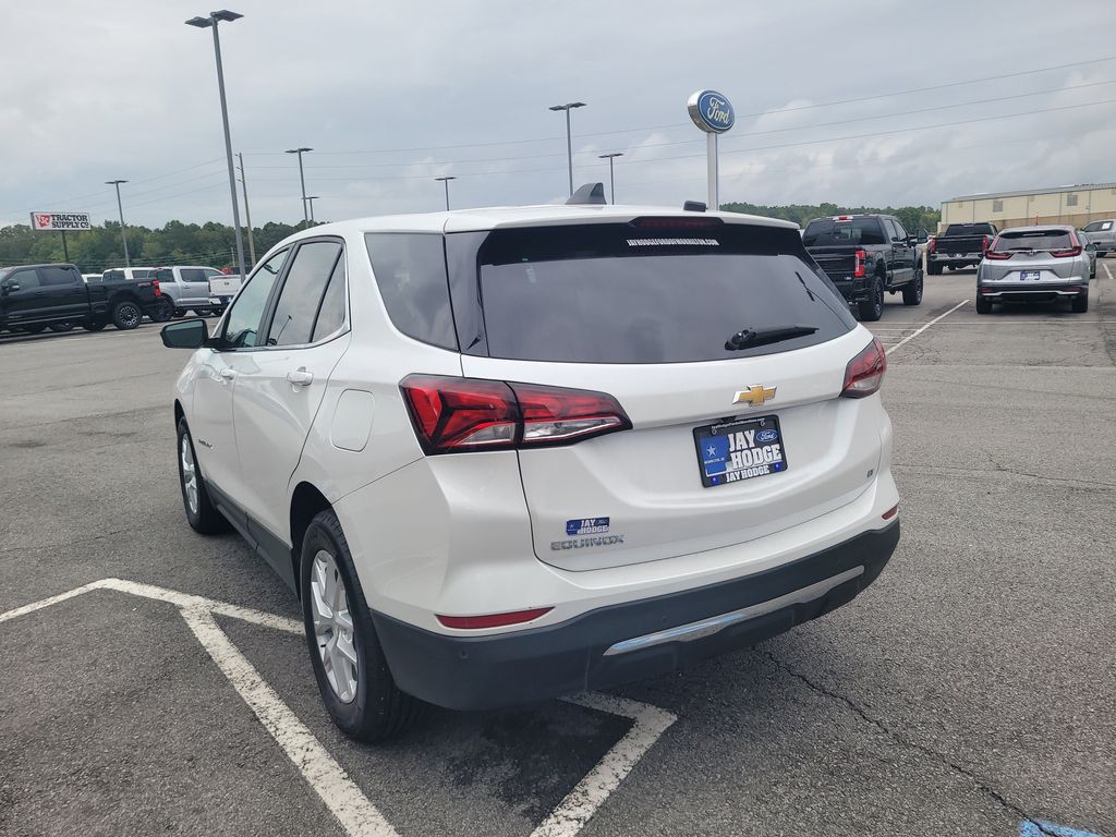 2024 Chevrolet Equinox LT photo 5