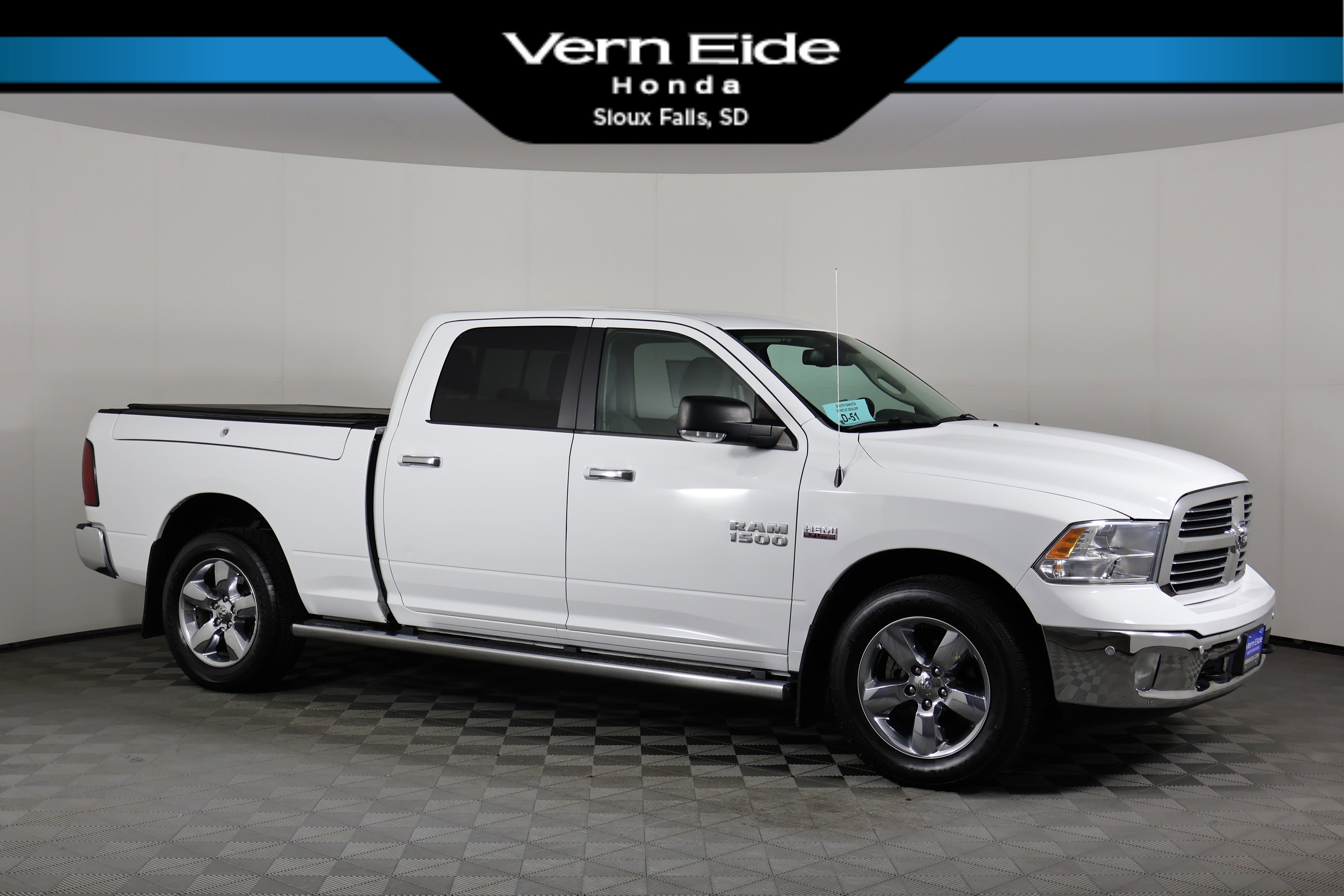 2016 RAM Ram 1500 Pickup Big Horn's photo