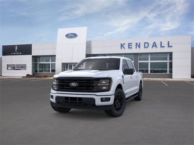 2025 Ford F-150 XLT photo 2