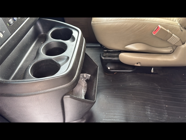 2021 Gmc Savana Cargo 2500 photo 15