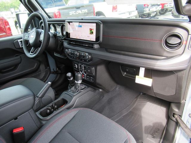 2025 Jeep Gladiator Rubicon photo 12