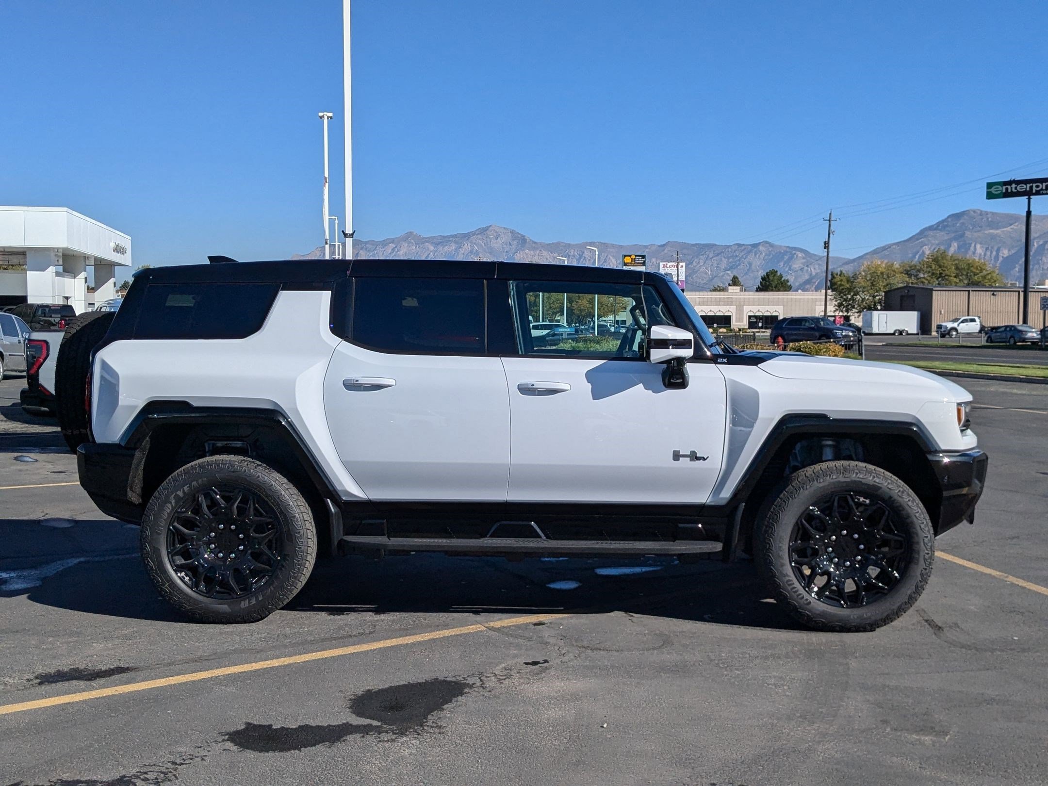 2025 Gmc Hummer EV SUV photo 2