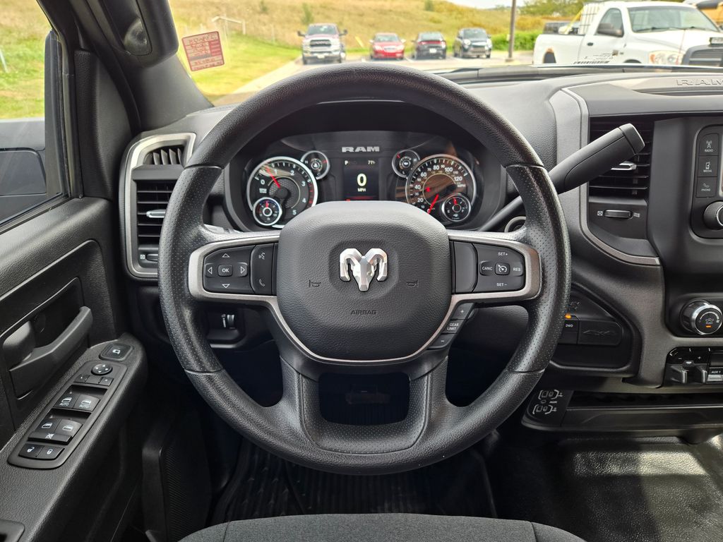 2024 Ram 2500 Tradesman photo 17