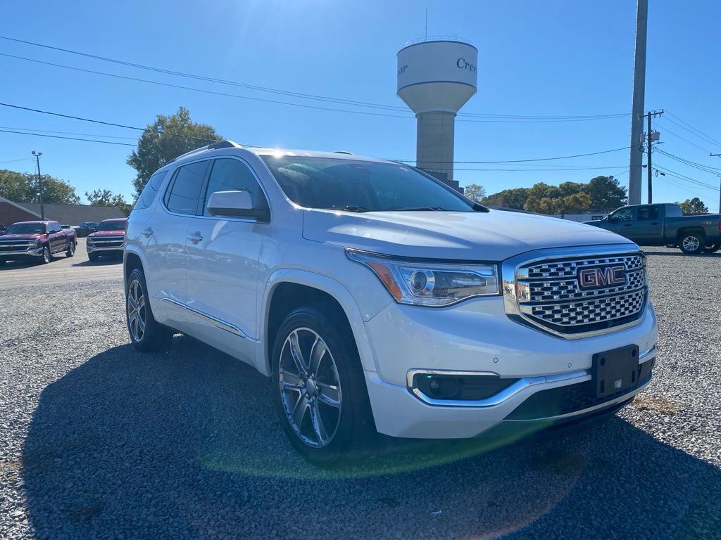 2017 GMC Acadia Denali