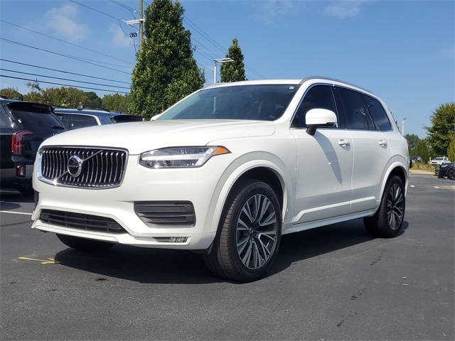 2020 Volvo XC90 T6 Momentum photo 27