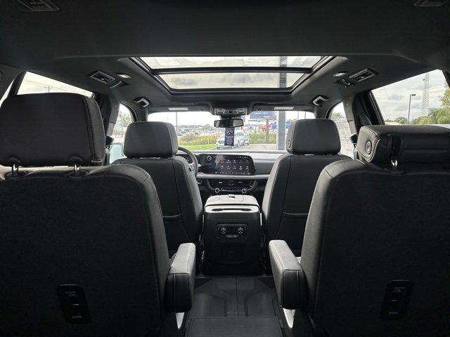 2025 Chevrolet Tahoe Premier photo 21