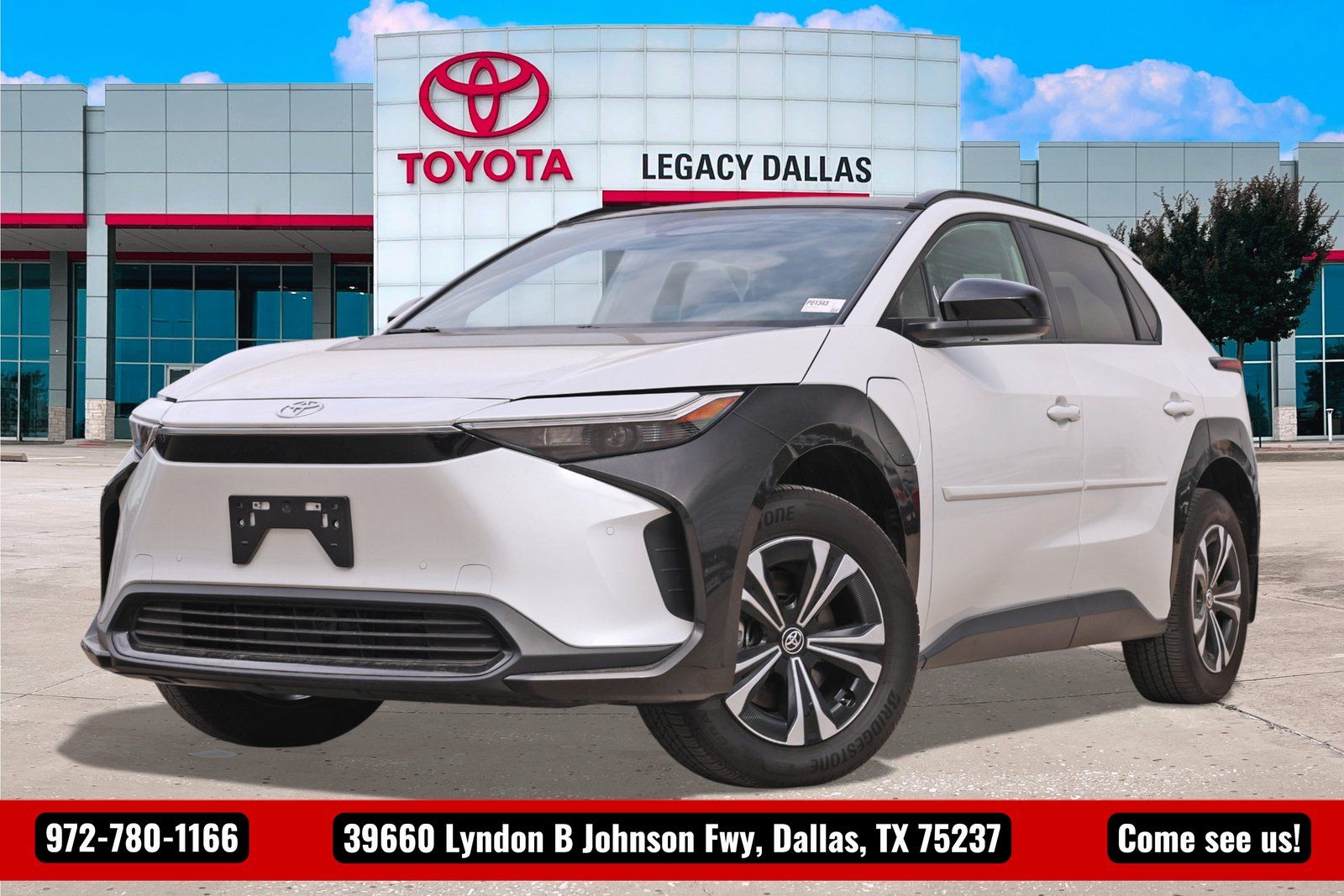 2025 Toyota bZ4X XLE