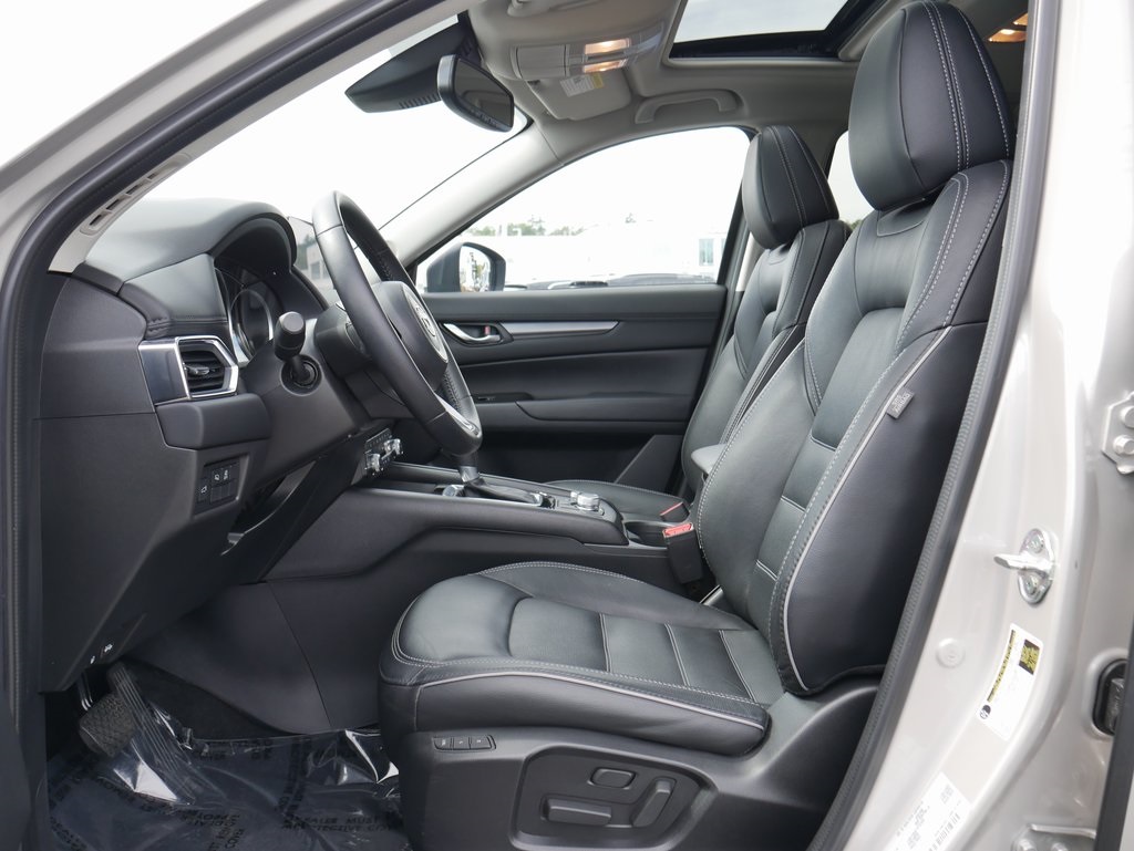 2025 Mazda CX-5 2.5 S Preferred photo 12