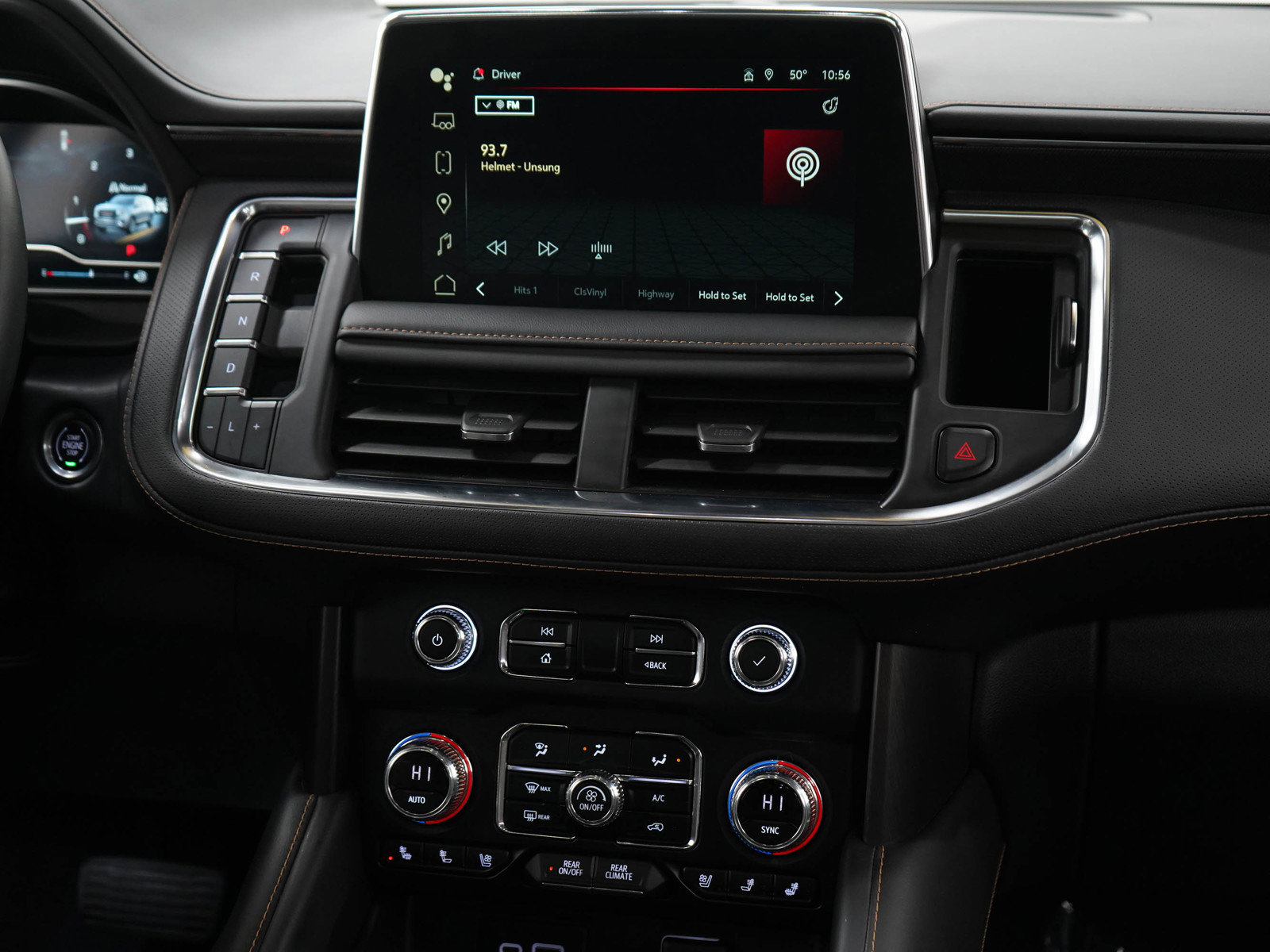 2023 Gmc Yukon XL AT4 photo 14