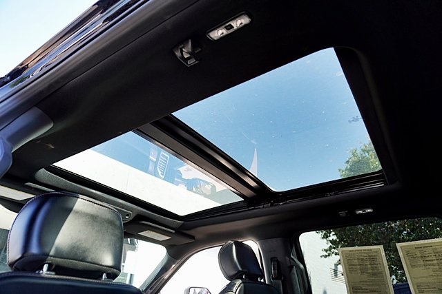 Used 2021 Black Ford Platinum image 18