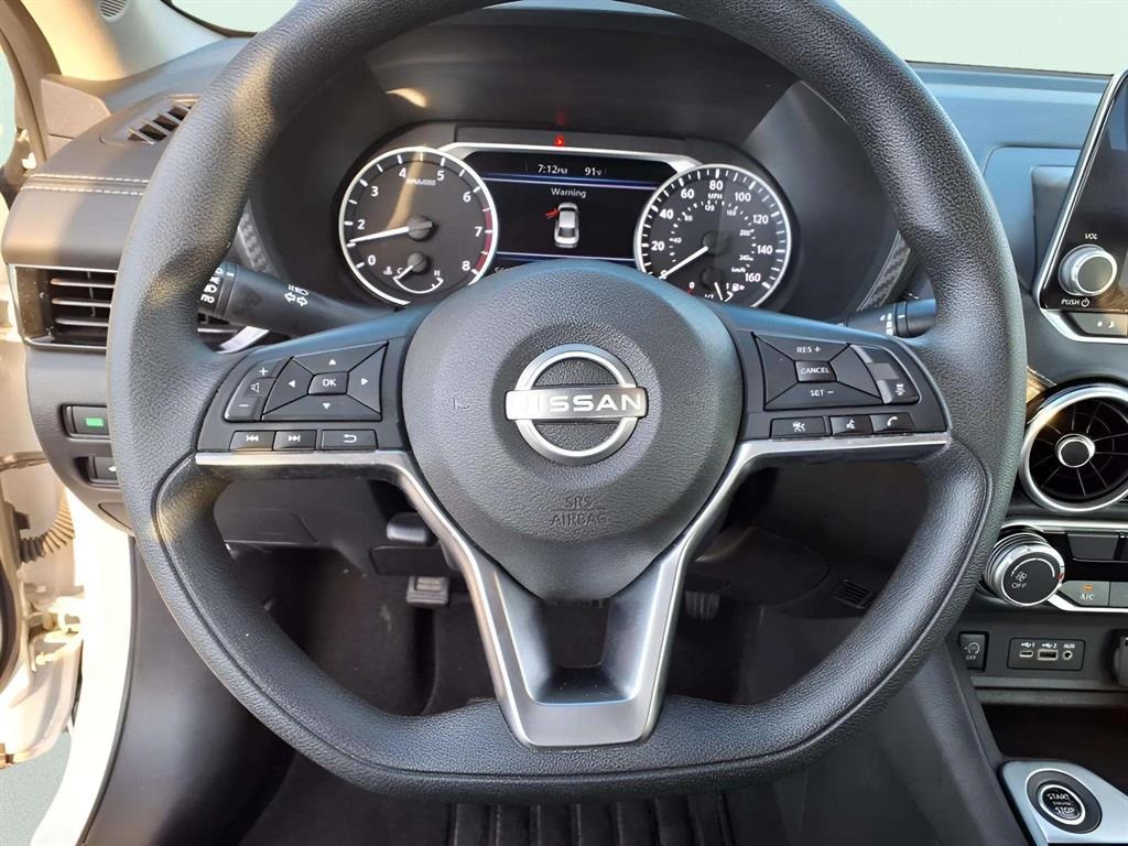 2024 Nissan Sentra SV photo 12