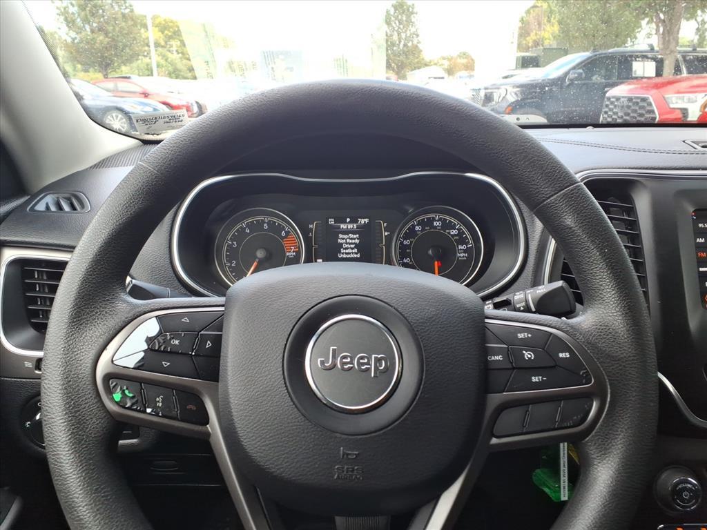 2020 Jeep Cherokee Latitude photo 13