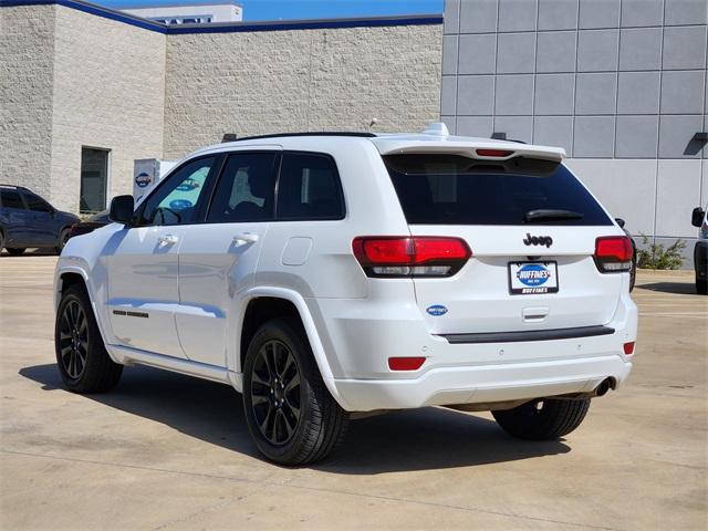 2019 Jeep Grand Cherokee Altitude photo 4