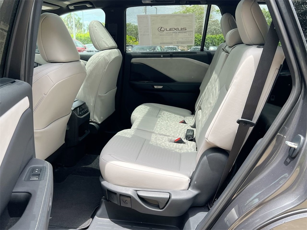 2025 Lexus TX 350 Premium photo 16