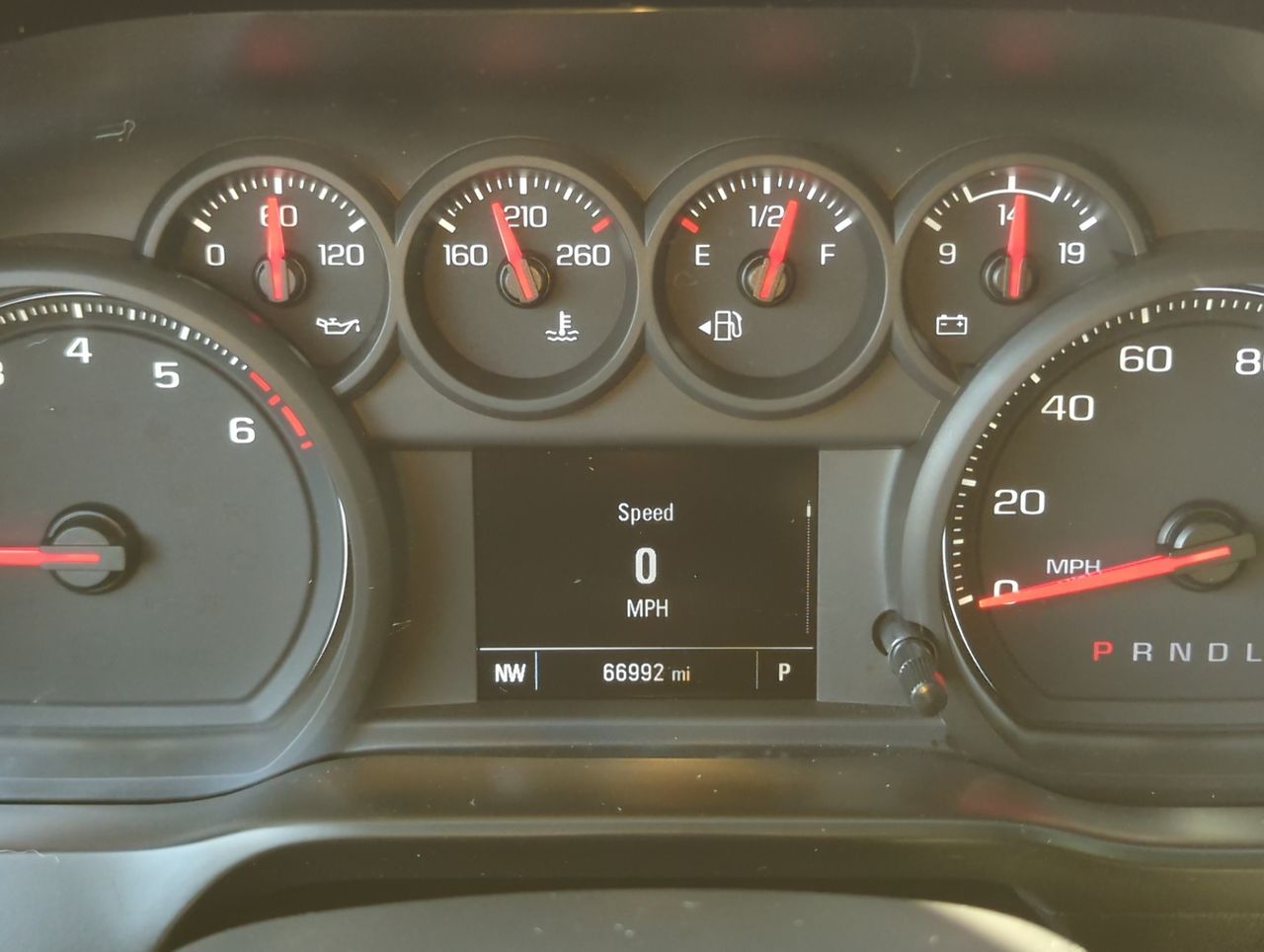 2020 Chevrolet Silverado 1500 Custom photo 10