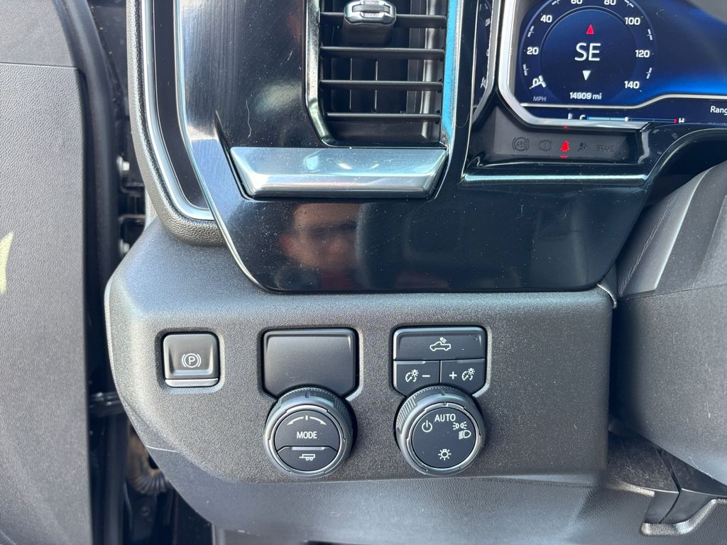 2024 Chevrolet Silverado 1500 LT photo 20