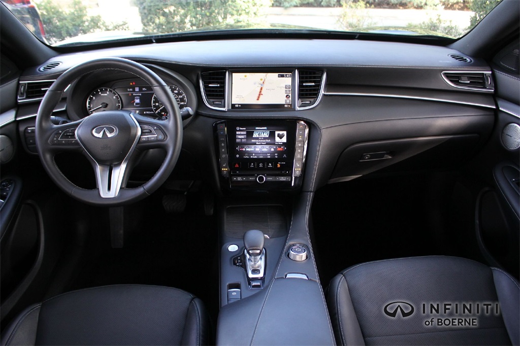 2023 Infiniti QX55 Essential photo 21