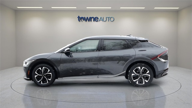 Used 2022 Kia Ev6 Wind with VIN KNDC34LA6N5058317 for sale in Orchard Park, NY