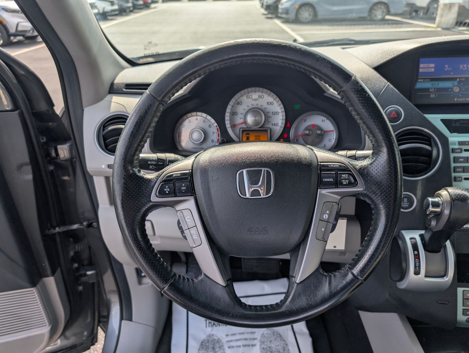 2011 Honda Pilot Touring photo 17