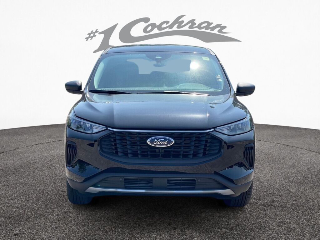 2025 Ford Escape Active photo 2