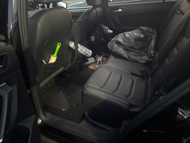 2020 Volkswagen Tiguan SEL Premium R-Line photo 4