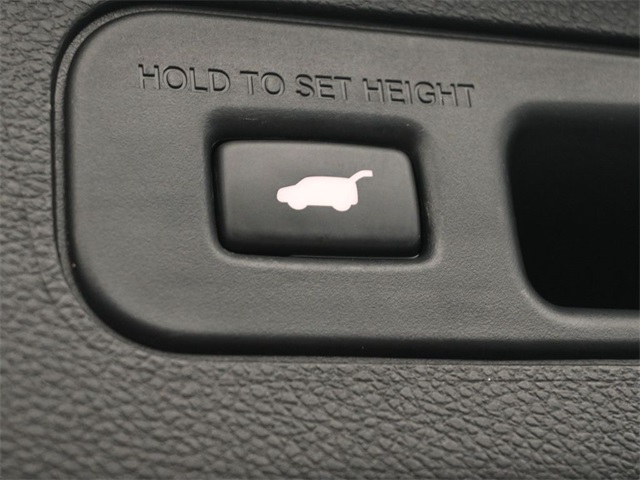 2023 Honda Odyssey Touring photo 22