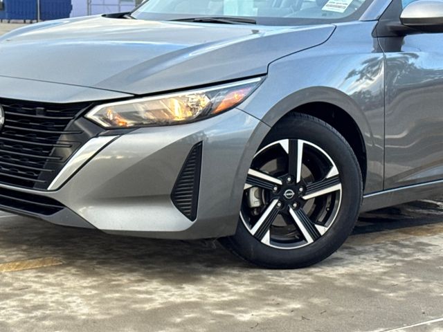 2024 Nissan Sentra SV photo 3