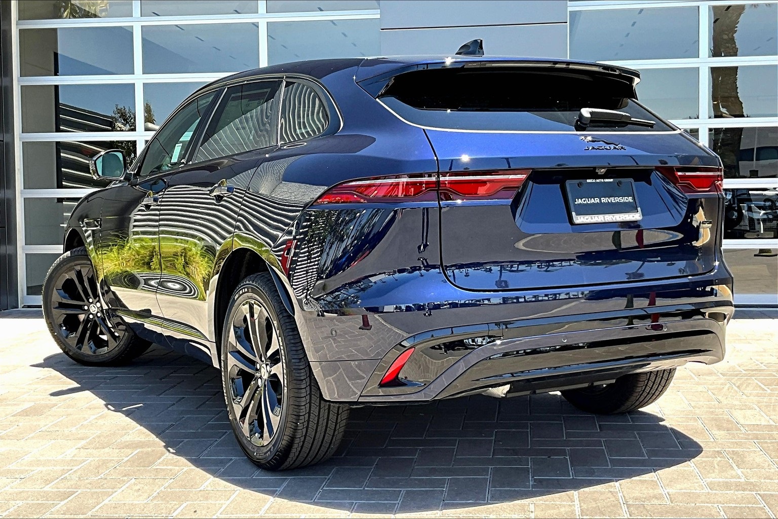2026 Jaguar F-PACE P250 R-Dynamic S photo 2