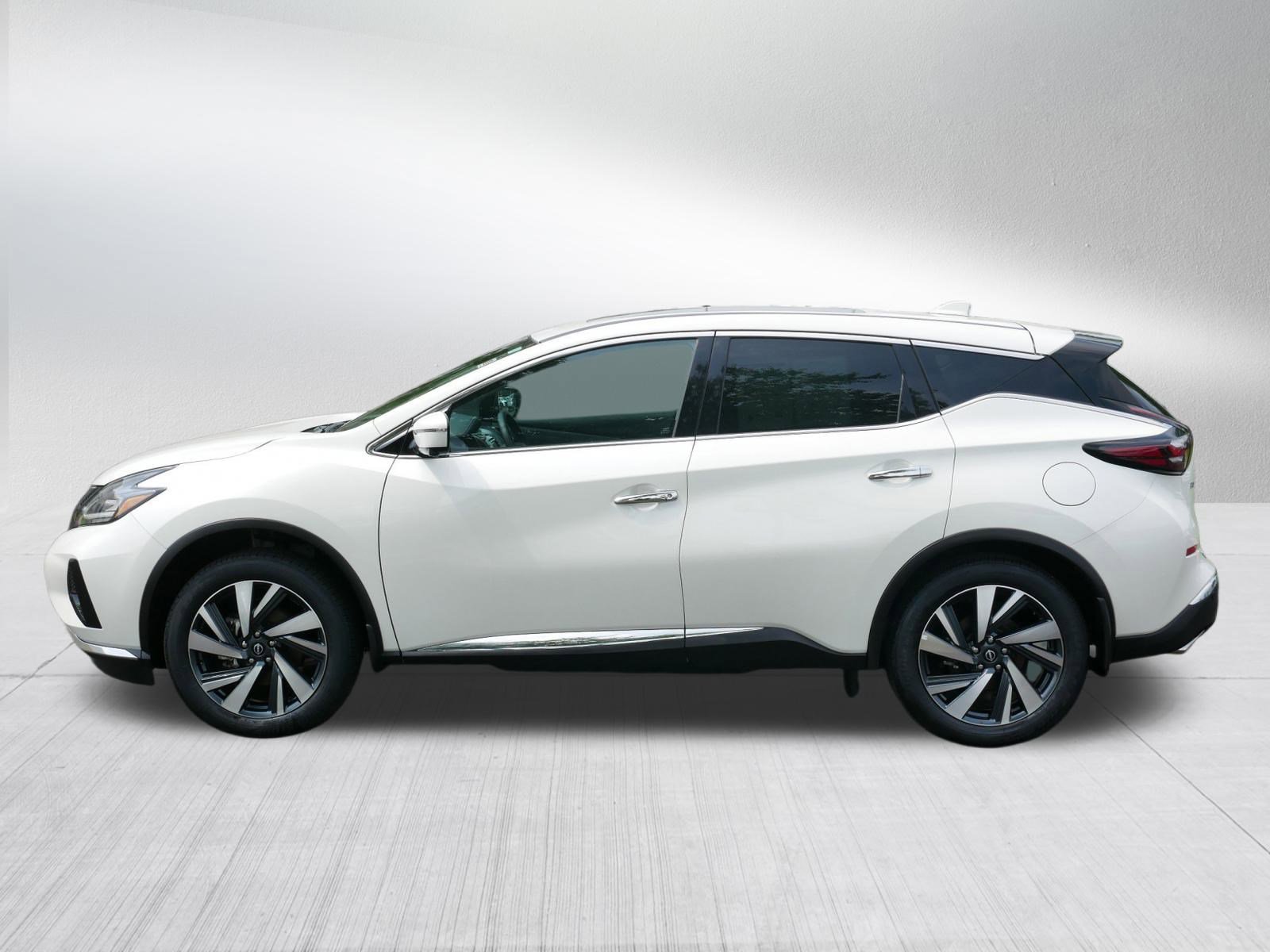 2024 Nissan Murano SL photo 3