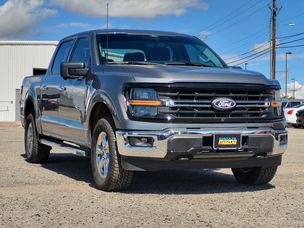 2024 Ford F-150 XLT photo 3
