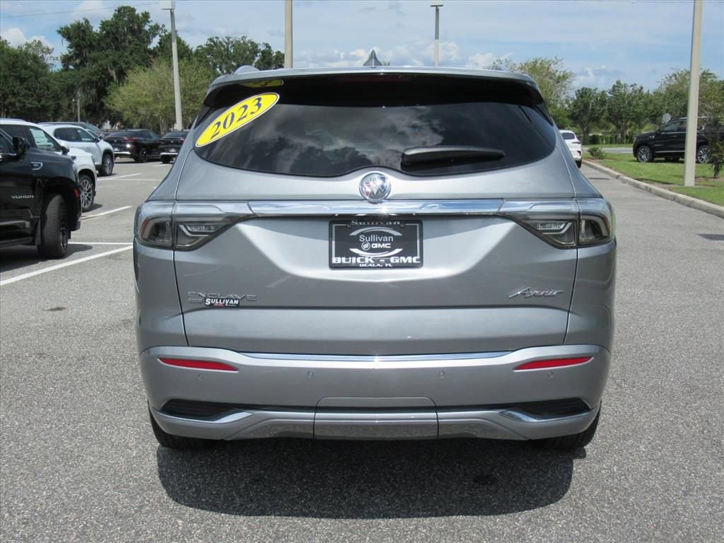 2023 Buick Enclave Avenir photo 5