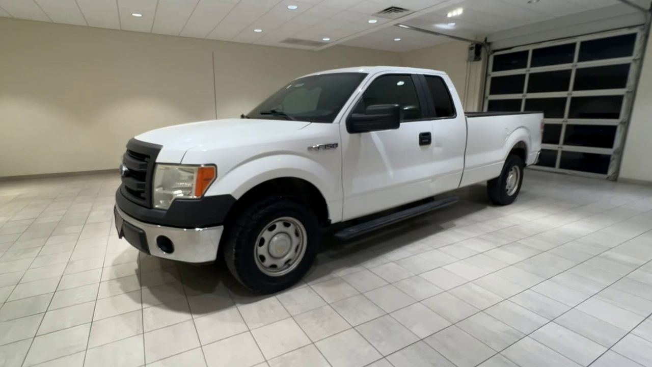 2013 Ford F-150 XL photo 30