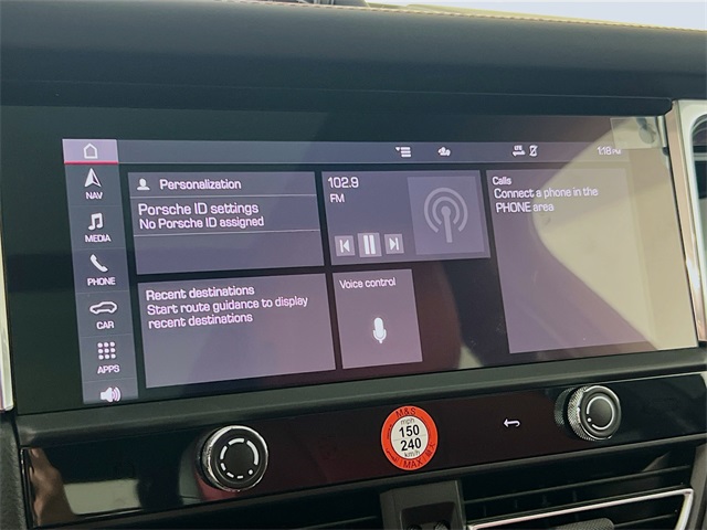 2026 Porsche Macan S photo 15
