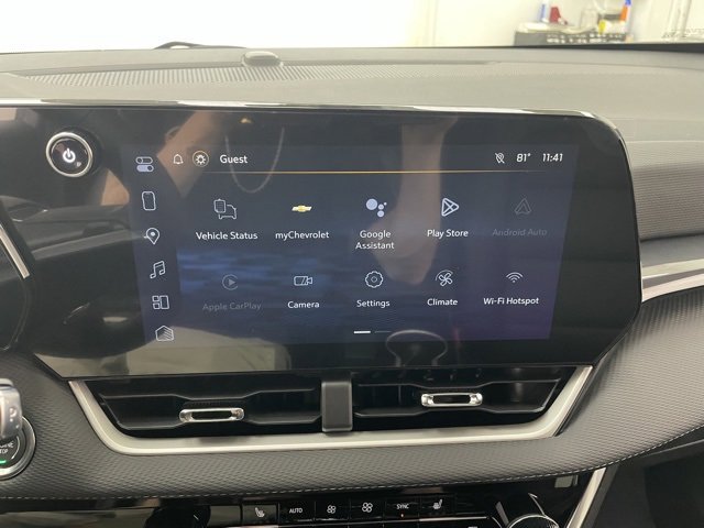 2026 Chevrolet Equinox LT photo 3