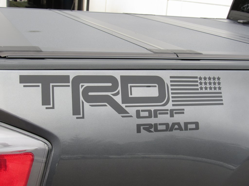 2023 Toyota Tacoma TRD Off-Road photo 8
