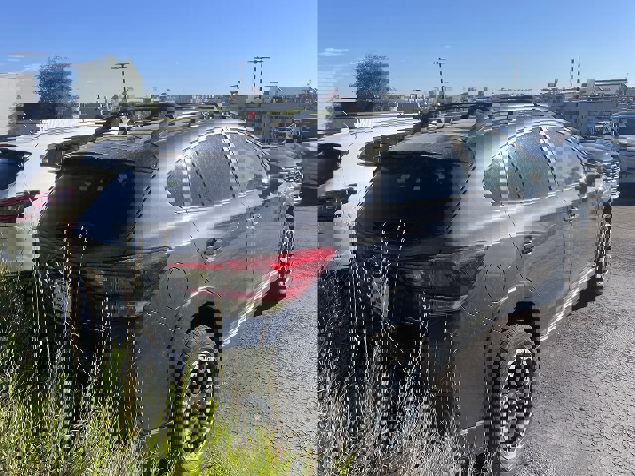2022 Subaru Crosstrek Premium photo 3