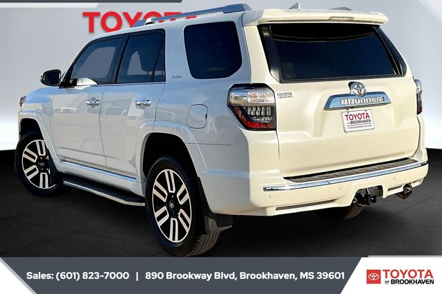 2020 Toyota 4Runner Limited photo 2