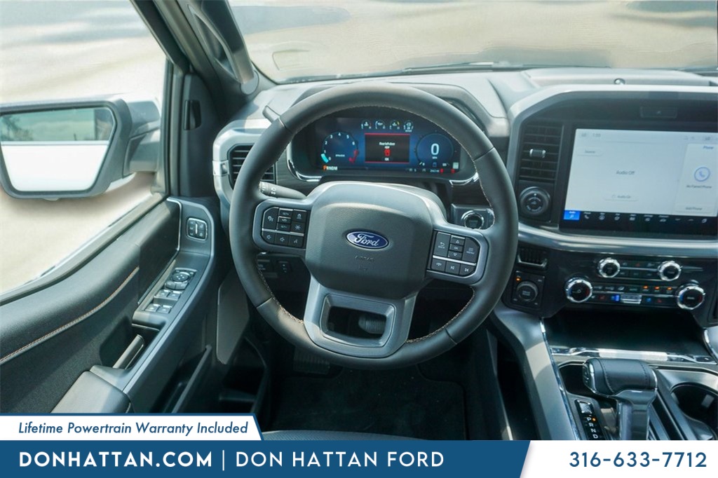 2025 Ford F-150 Lariat photo 3