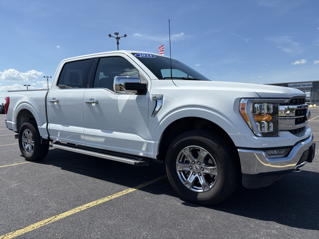 2023 Ford F-150 Lariat photo 3
