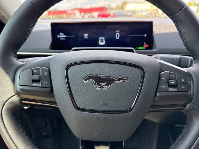2025 Ford Mustang Mach-E Select photo 30
