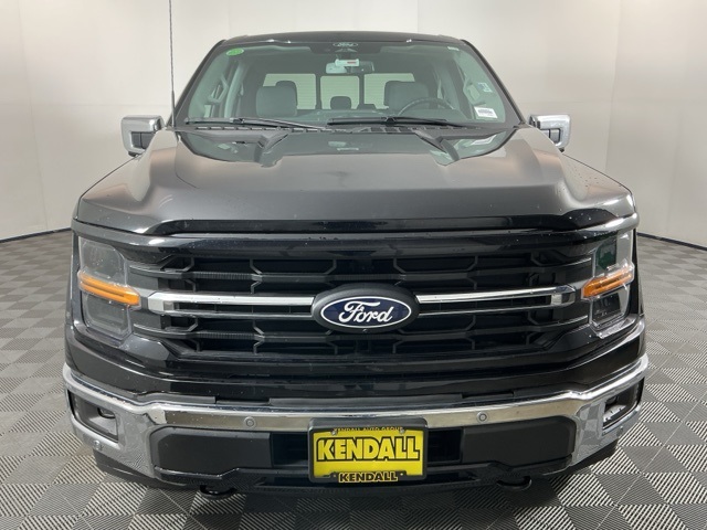 2024 Ford F-150 XLT photo 2