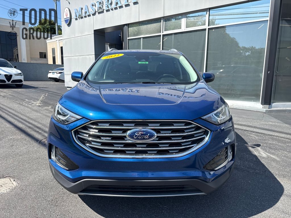 2022 Ford Edge SEL photo 6