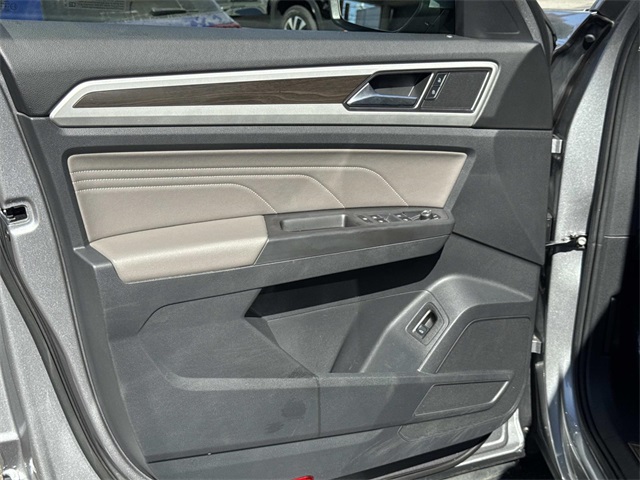 2022 Volkswagen Atlas V6 SE Technology photo 14