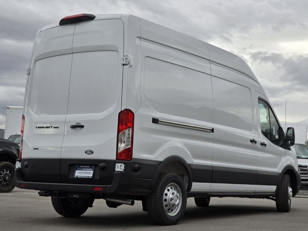 2026 Ford Transit Cargo Van photo 4