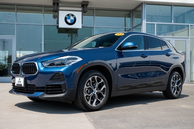 Used 2023 Phytonic Blue Metallic BMW xDrive28i image 1