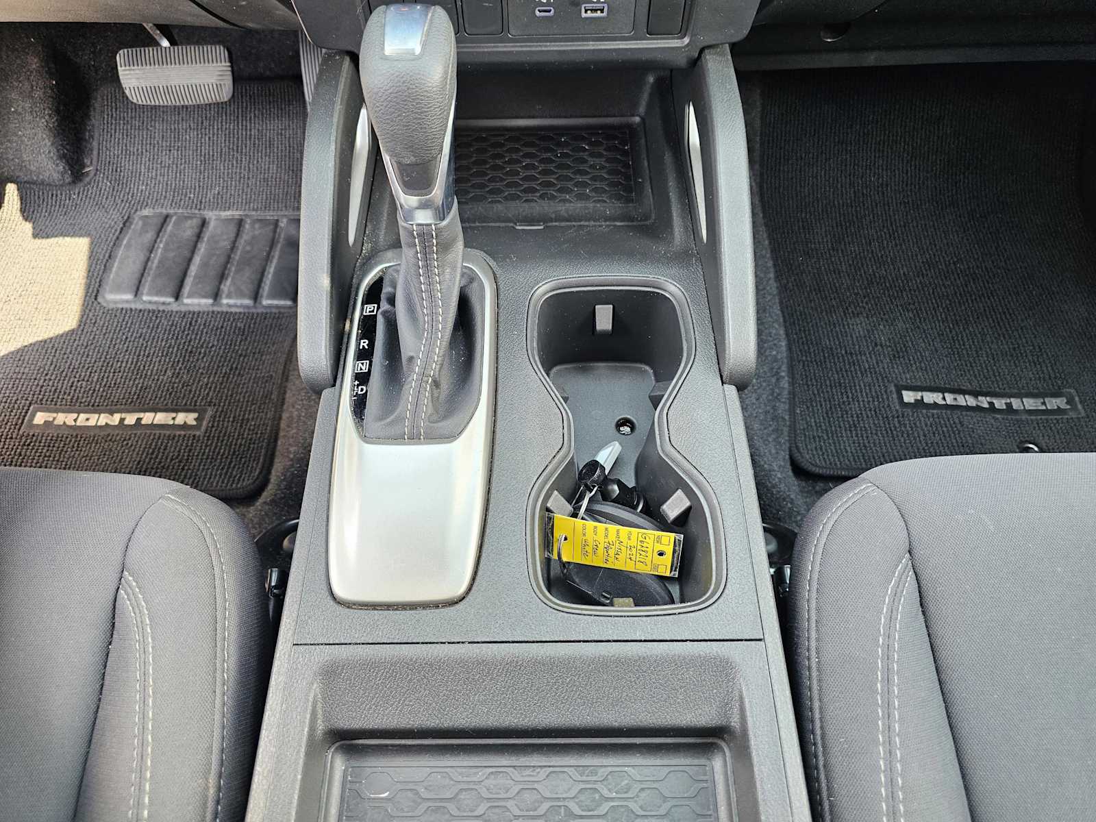 2024 Nissan Frontier SV photo 26