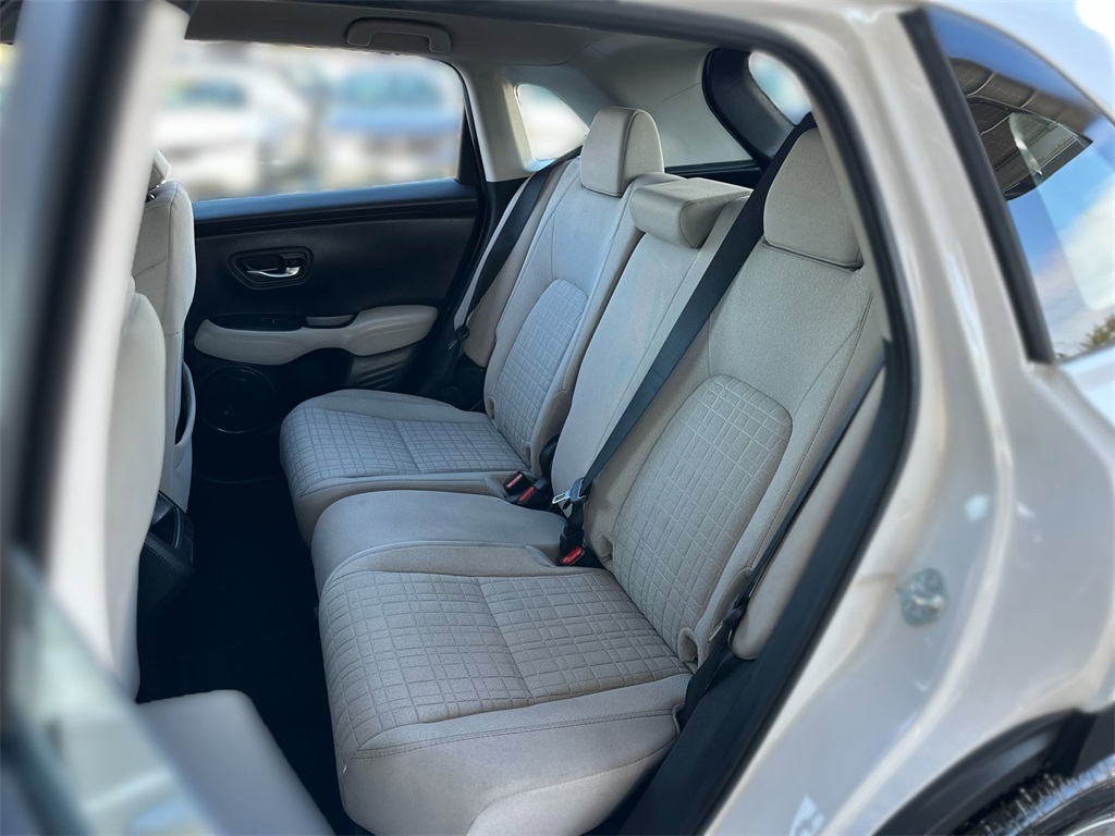 2023 Honda HR-V LX photo 31