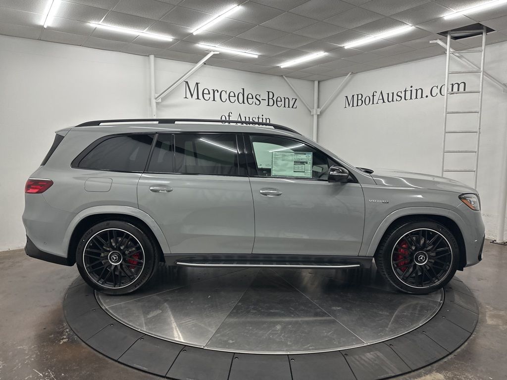 2026 Mercedes Benz GLS AMG 63 4MATIC photo 7