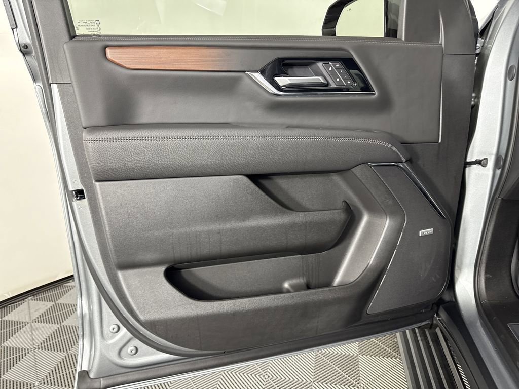 2025 Gmc Yukon XL Denali photo 8